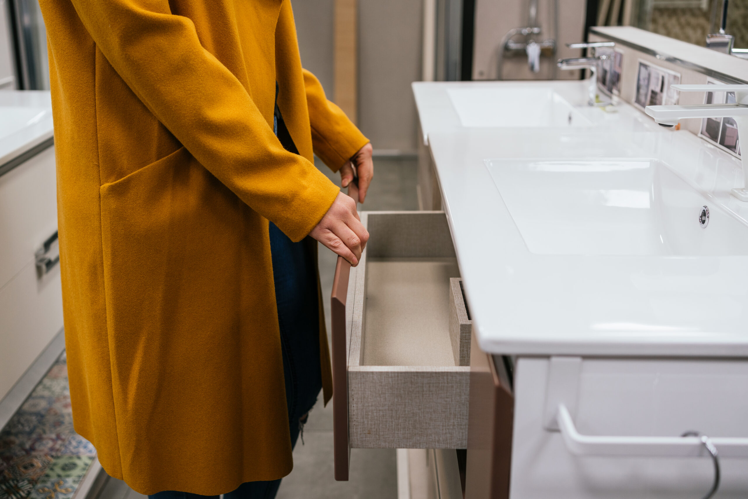 custom bathroom cabinets Atlanta